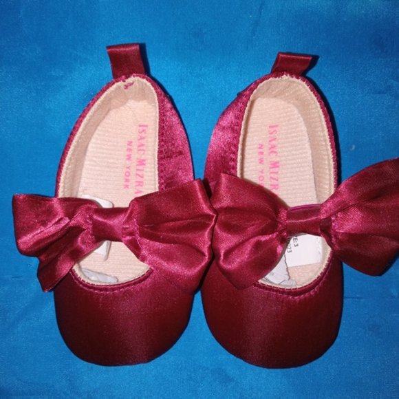 Issac Mizrahi New York Other - New Baby Bow Burgundy Shoes Isaac Mizrahi New York Size 3 (9 to 12 months)